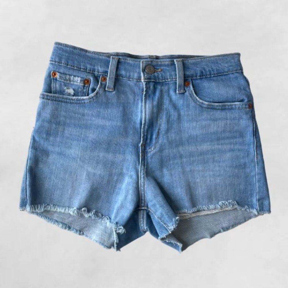 Levi's Women's 501 Original Shorts  Size 26 (US 2)